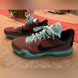 Nike Kobe 10 X easter Basketball shoes. Size 11